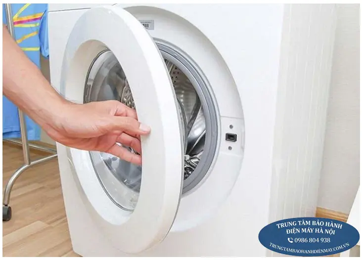 Sửa máy giặt Electrolux không mở được cửa tại Hà Nội