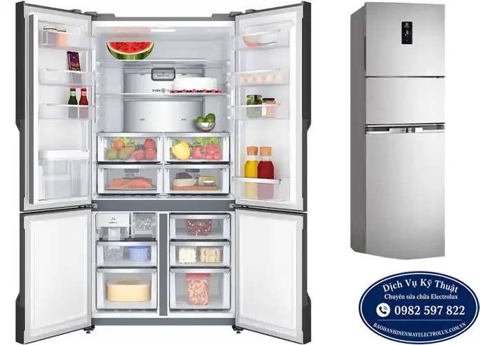 Thợ sửa tủ lạnh Electrolux thao tác chuyên nghiệp